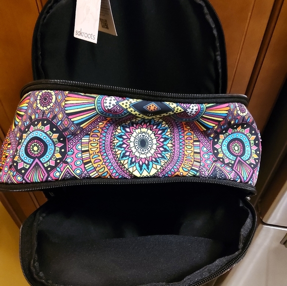NWT Sakroots Rainbow Wanderlust Larchmont Backpack Firm Price*Last 1 - Picture 5 of 8